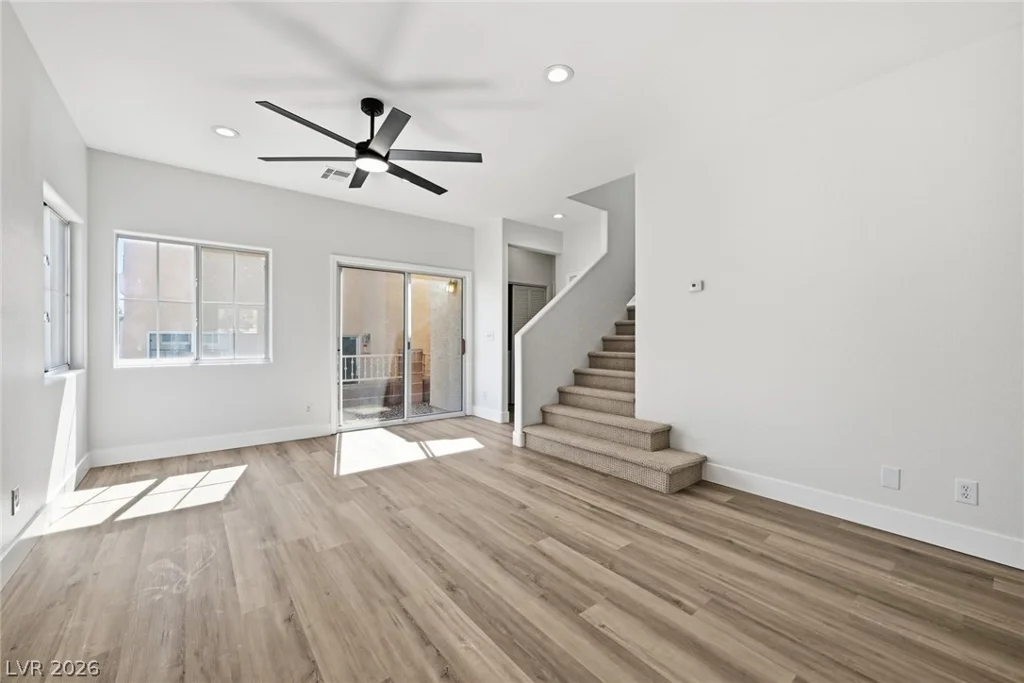 6352 Lonesome Lake, Las Vegas, NV 89148