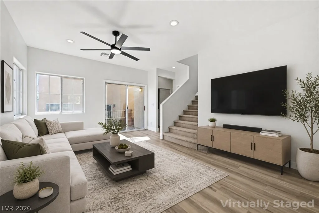 6352 Lonesome Lake, Las Vegas, NV 89148