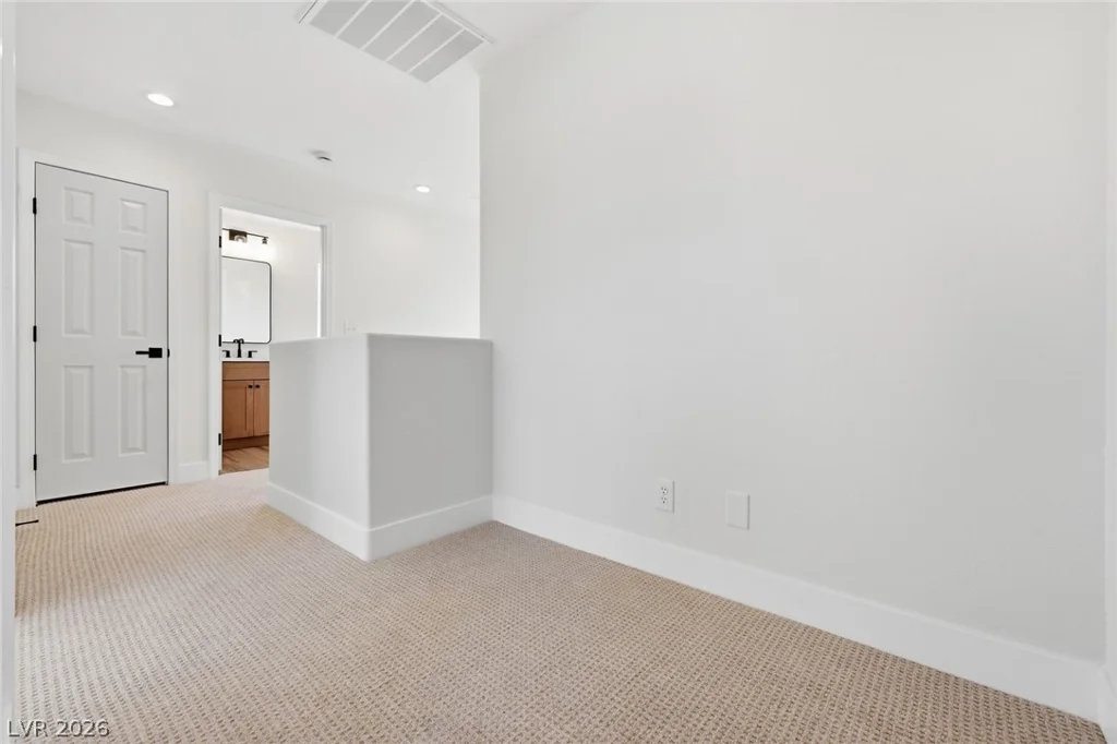 6352 Lonesome Lake, Las Vegas, NV 89148