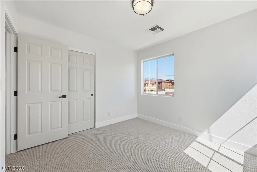 6352 Lonesome Lake, Las Vegas, NV 89148