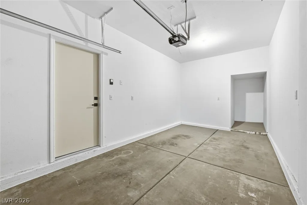 6352 Lonesome Lake, Las Vegas, NV 89148