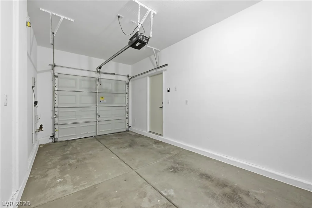 6352 Lonesome Lake, Las Vegas, NV 89148