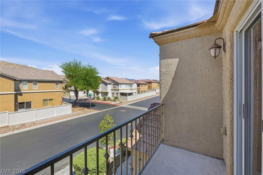 6352 Lonesome Lake, Las Vegas, NV 89148