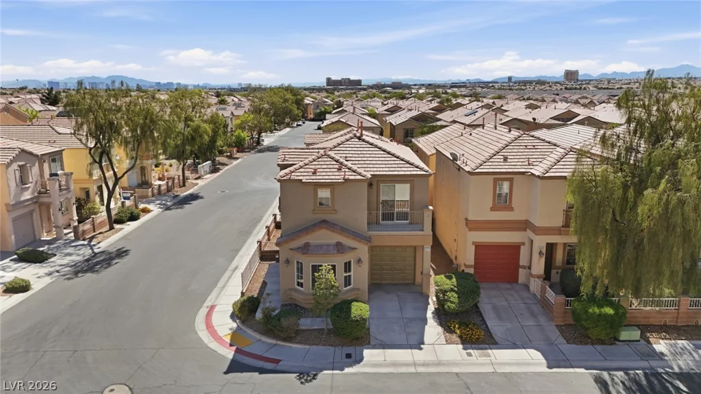 6352 Lonesome Lake, Las Vegas, NV 89148
