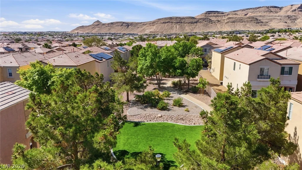 6352 Lonesome Lake, Las Vegas, NV 89148