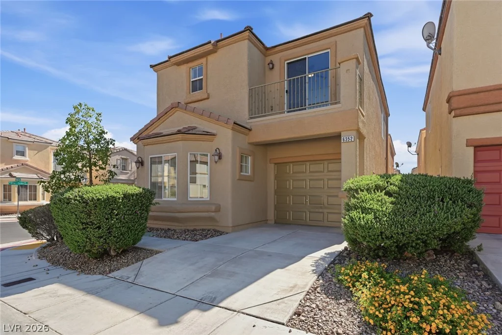 6352 Lonesome Lake, Las Vegas, NV 89148