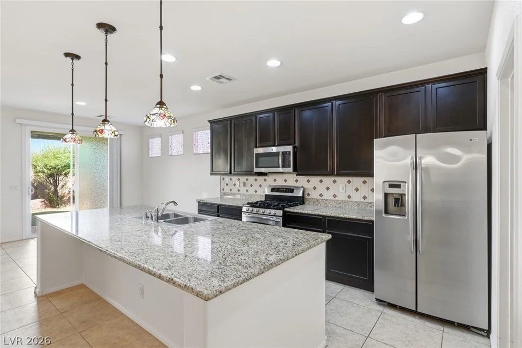 7120 Whitford, Las Vegas, NV 89166