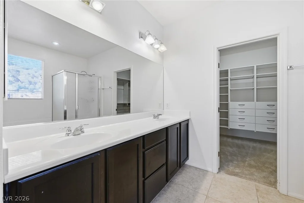 7120 Whitford, Las Vegas, NV 89166