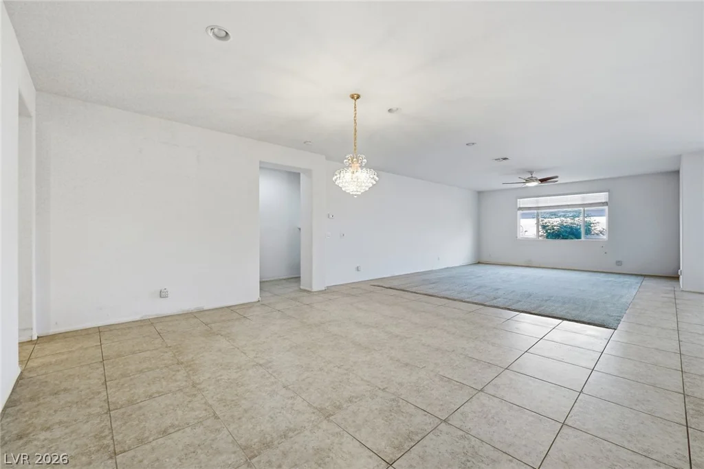 7120 Whitford, Las Vegas, NV 89166