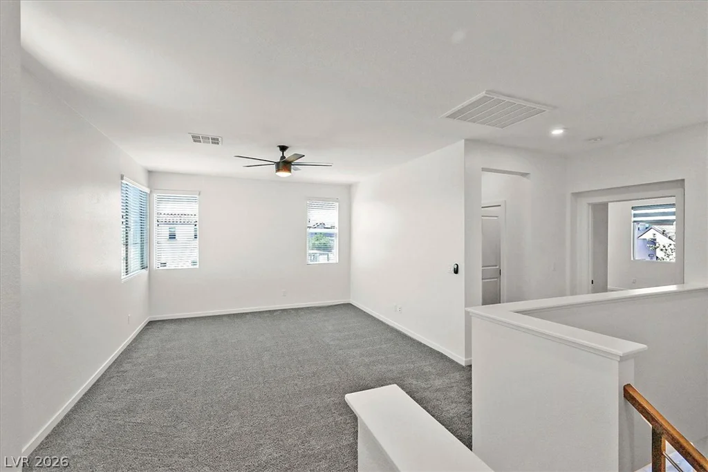 6915 Fordham Creek, North Las Vegas, NV 89084