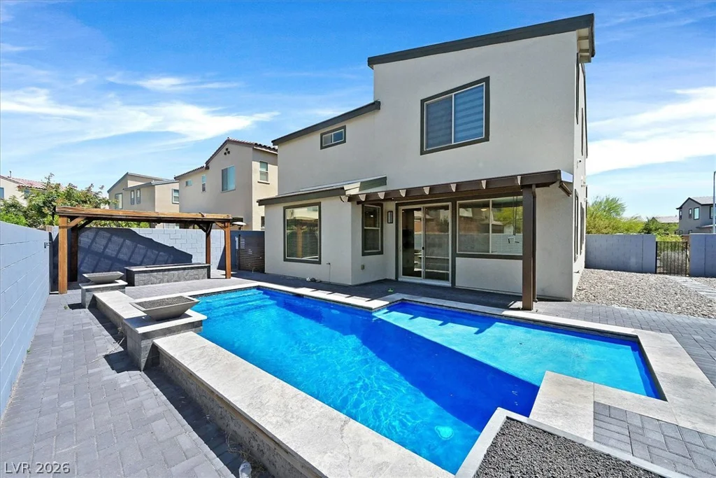 6915 Fordham Creek, North Las Vegas, NV 89084