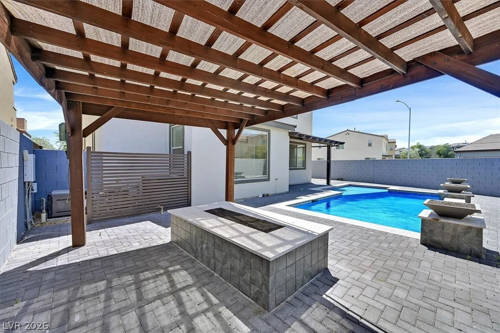 6915 Fordham Creek, North Las Vegas, NV 89084