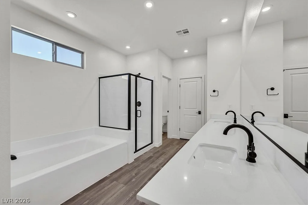 6915 Fordham Creek, North Las Vegas, NV 89084