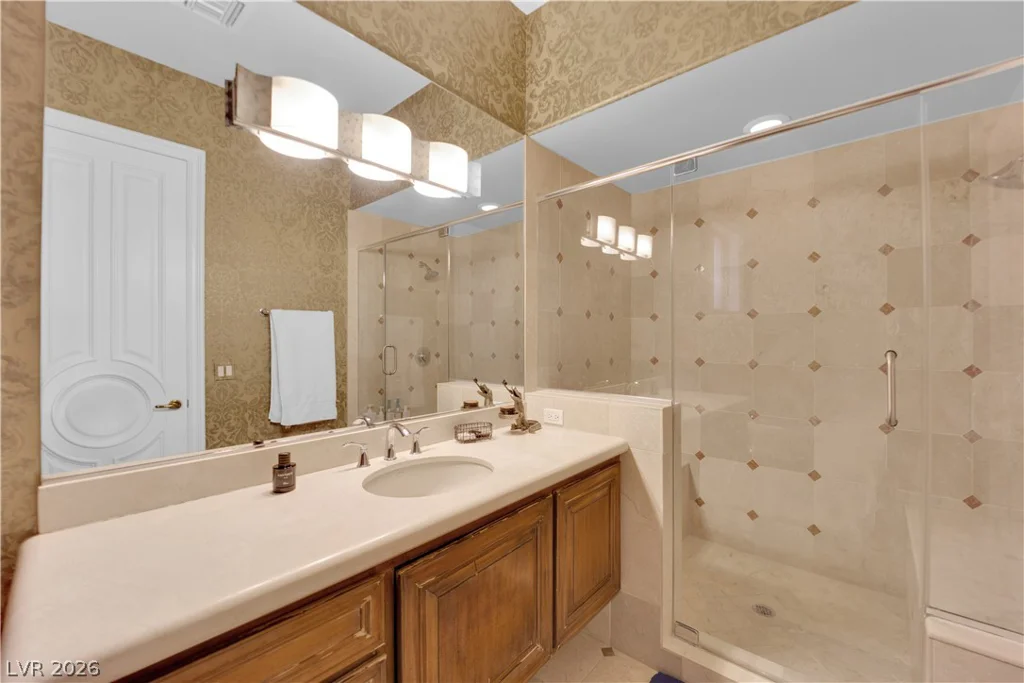 807 Canyon Greens, Las Vegas, NV 89144