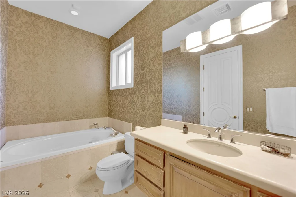 807 Canyon Greens, Las Vegas, NV 89144