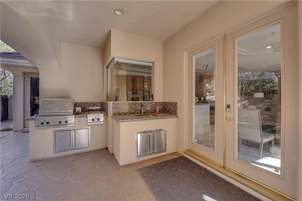 807 Canyon Greens, Las Vegas, NV 89144