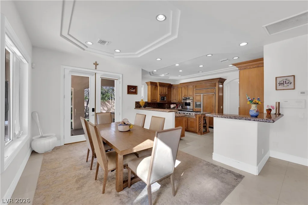 807 Canyon Greens, Las Vegas, NV 89144