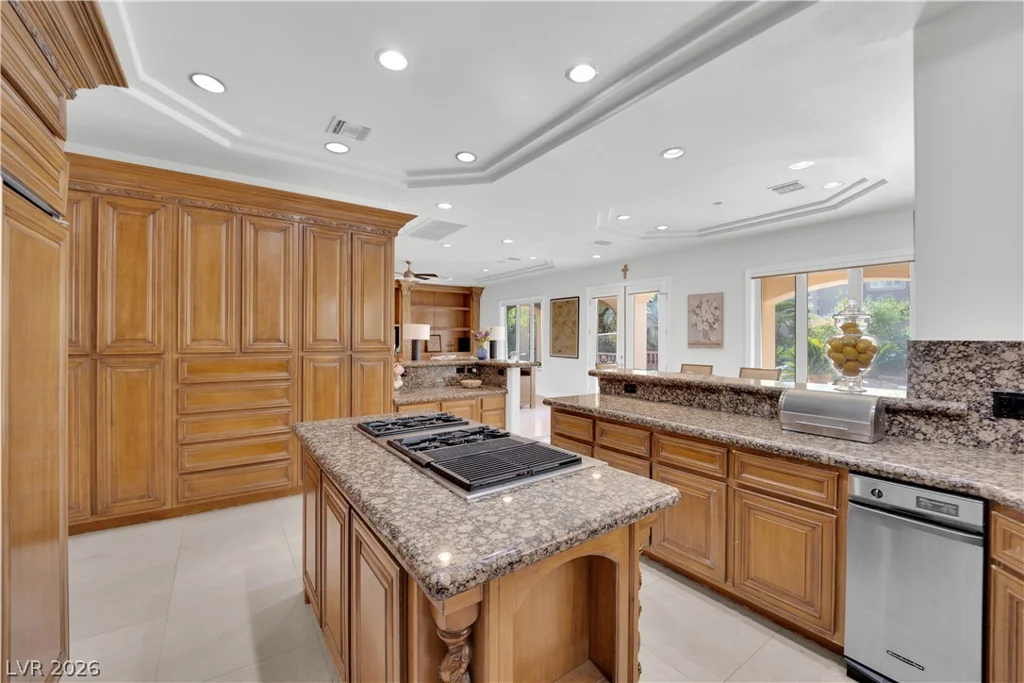 807 Canyon Greens, Las Vegas, NV 89144