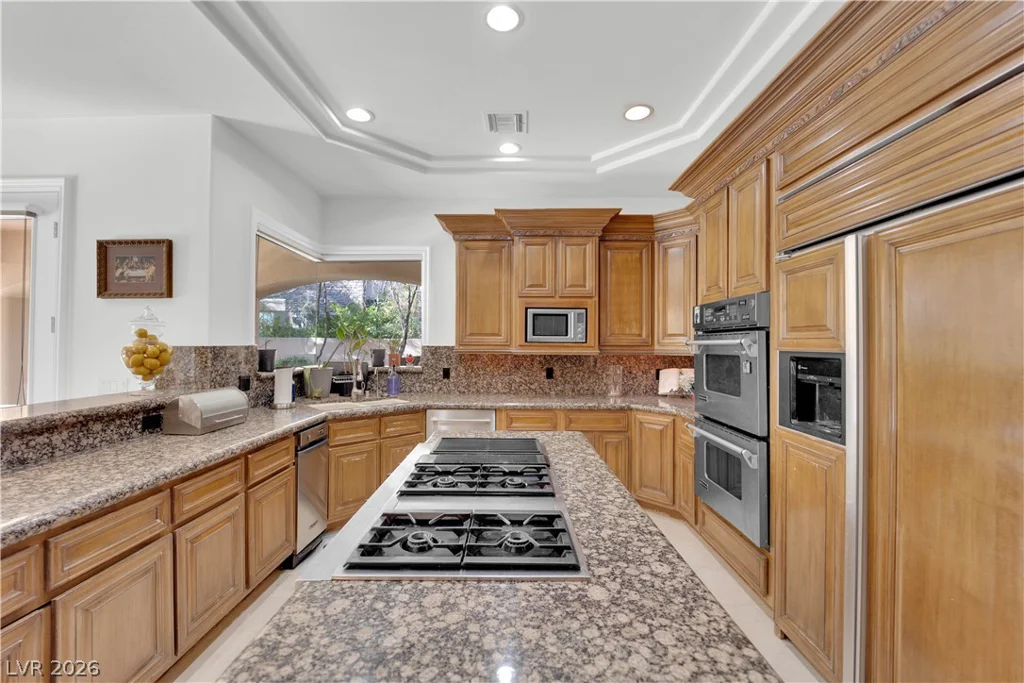 807 Canyon Greens, Las Vegas, NV 89144