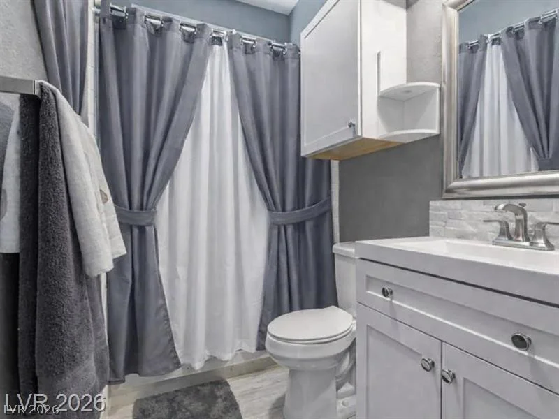 8920 Saint Pierre, Las Vegas, NV 89134