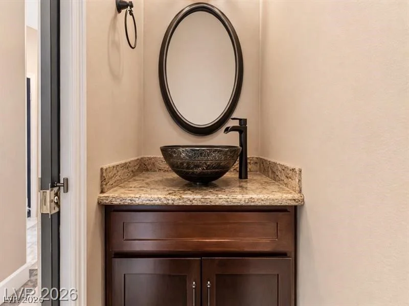 8920 Saint Pierre, Las Vegas, NV 89134