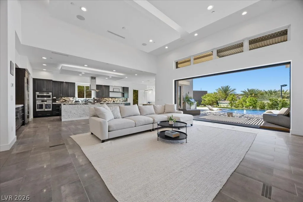 2228 Summit Mesa, Henderson, NV 89052