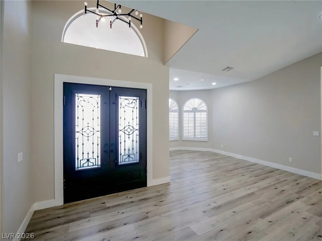 1740 Oval, Las Vegas, NV 89117