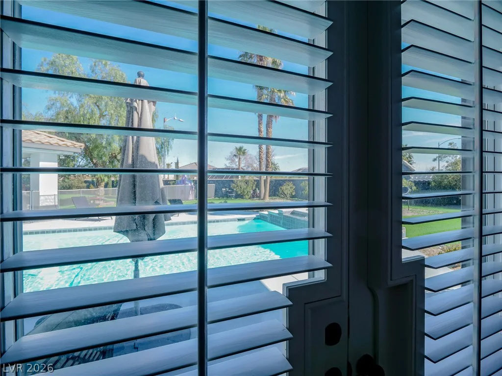1740 Oval, Las Vegas, NV 89117