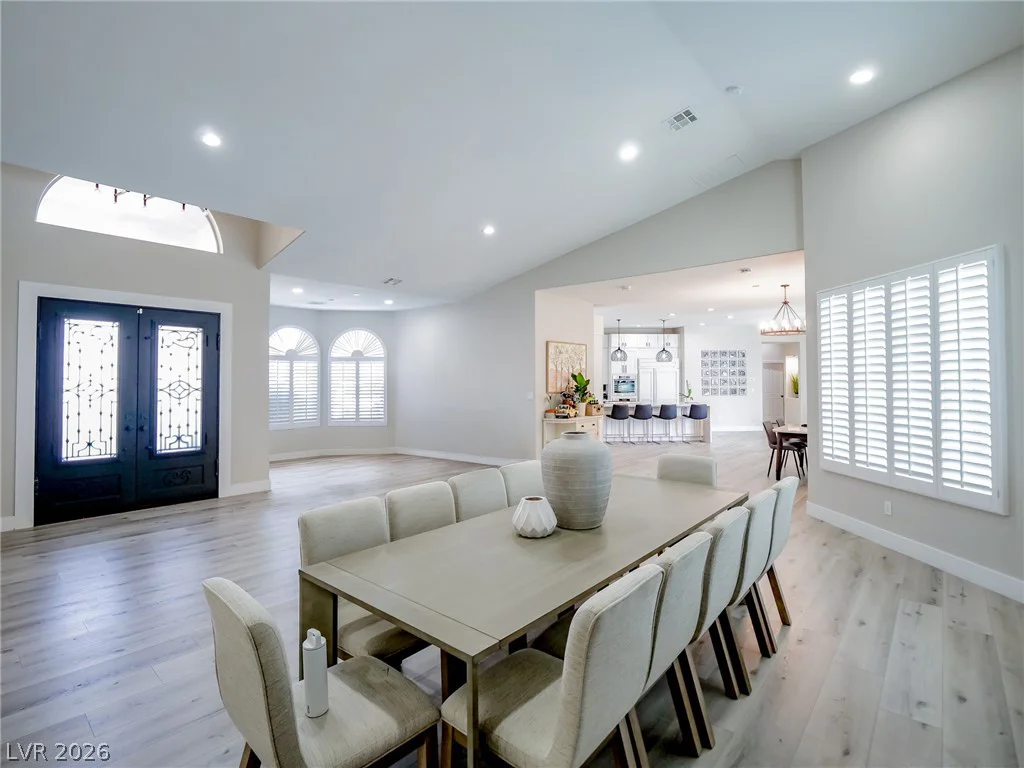 1740 Oval, Las Vegas, NV 89117