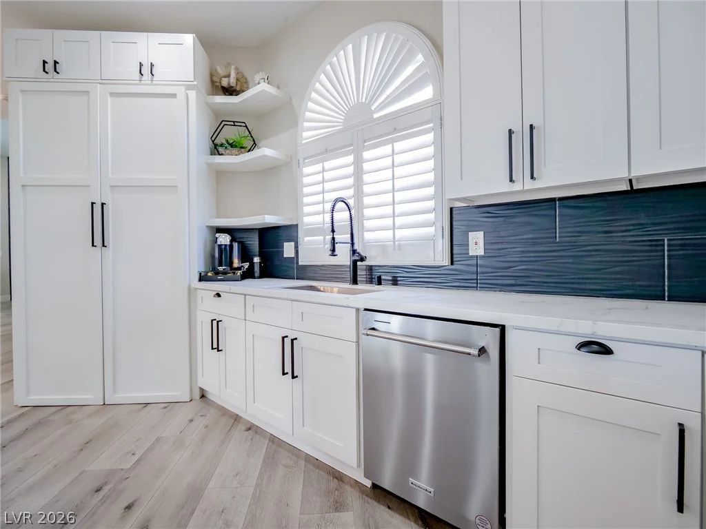 1740 Oval, Las Vegas, NV 89117