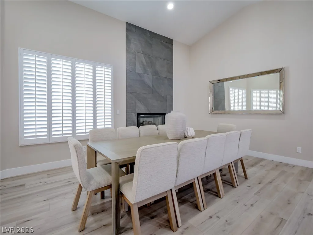 1740 Oval, Las Vegas, NV 89117