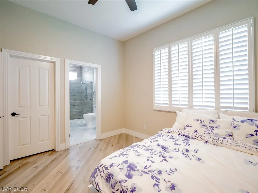 1740 Oval, Las Vegas, NV 89117