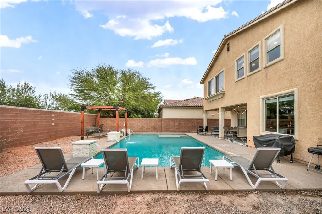 6908 Forest Gate, North Las Vegas, NV 89084
