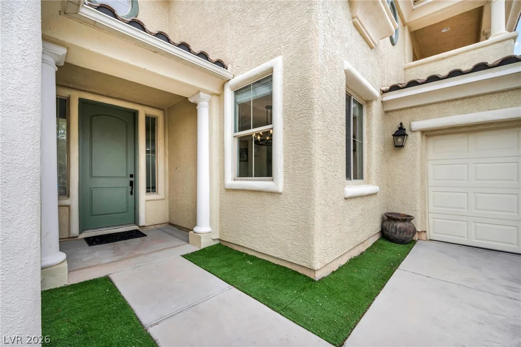 6908 Forest Gate, North Las Vegas, NV 89084