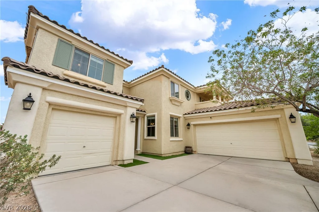 6908 Forest Gate, North Las Vegas, NV 89084