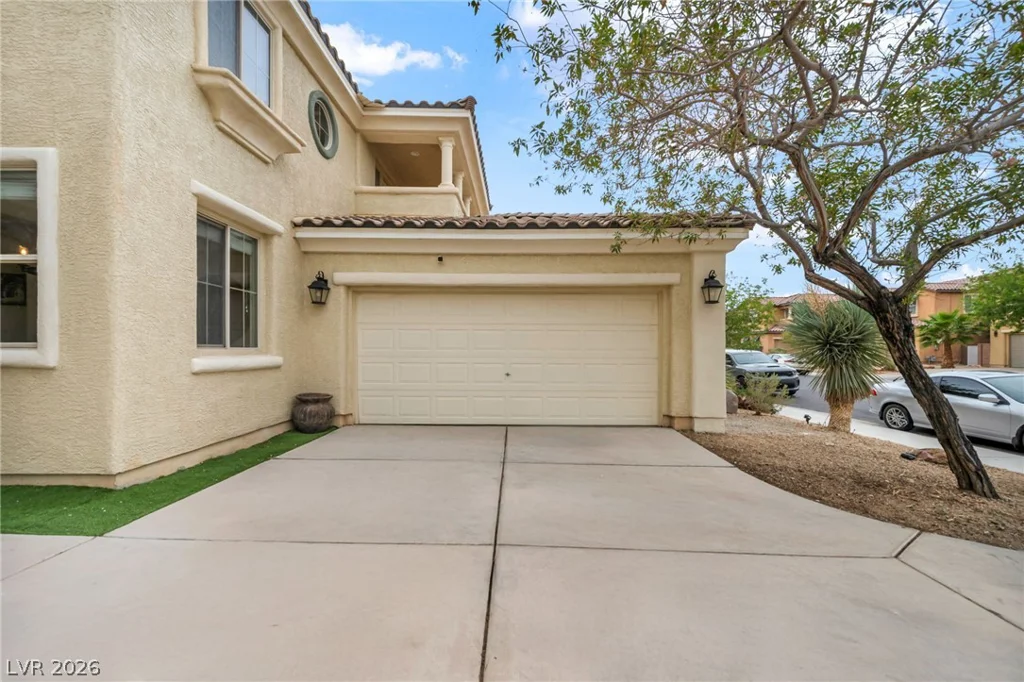 6908 Forest Gate, North Las Vegas, NV 89084
