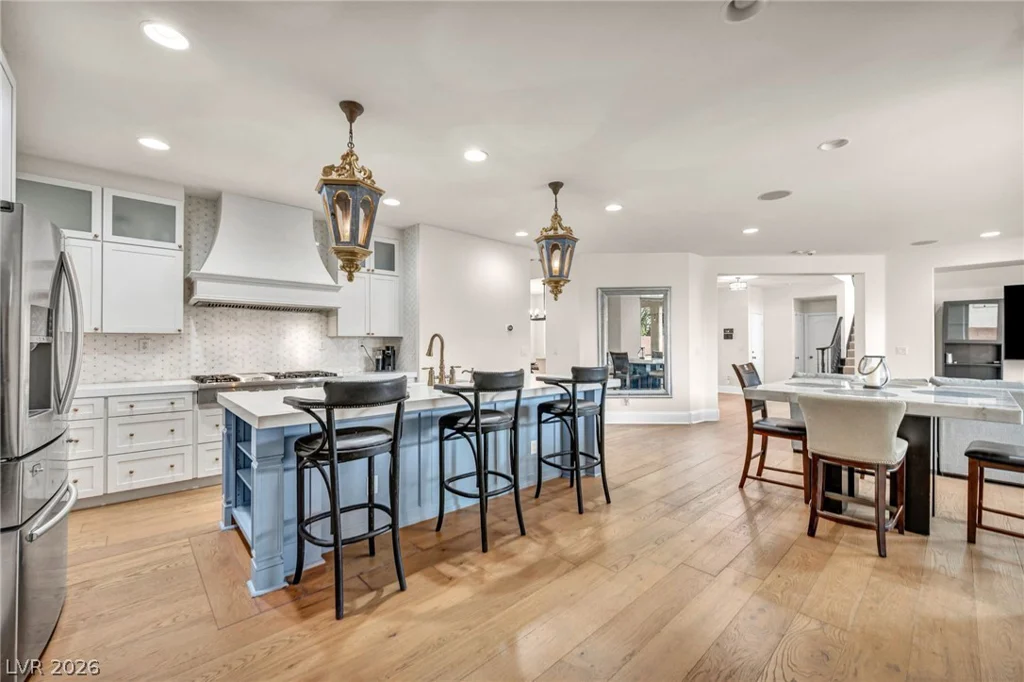 6908 Forest Gate, North Las Vegas, NV 89084