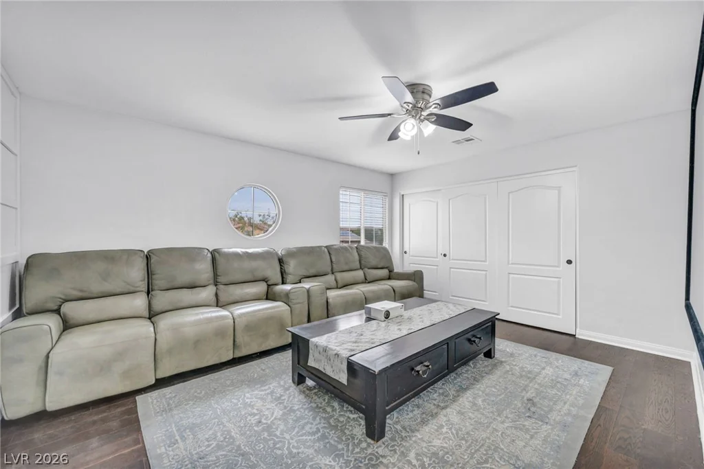 6908 Forest Gate, North Las Vegas, NV 89084
