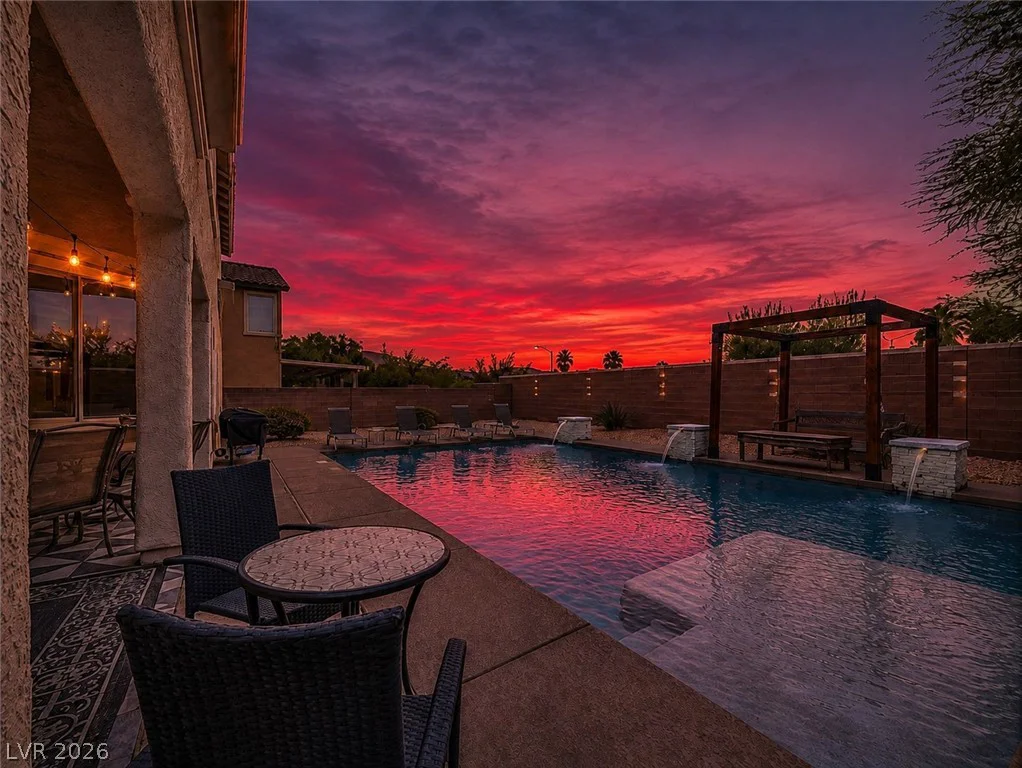 6908 Forest Gate, North Las Vegas, NV 89084