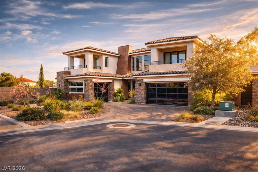 72 Bella Lago, Henderson, NV 89011