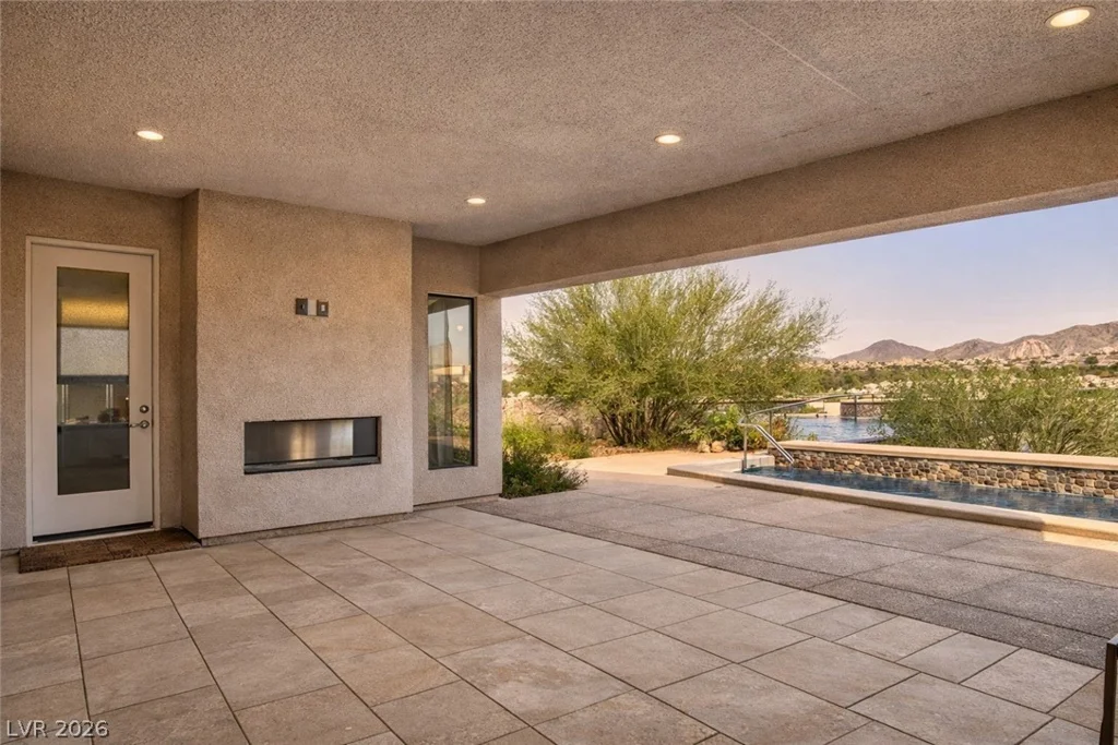 72 Bella Lago, Henderson, NV 89011