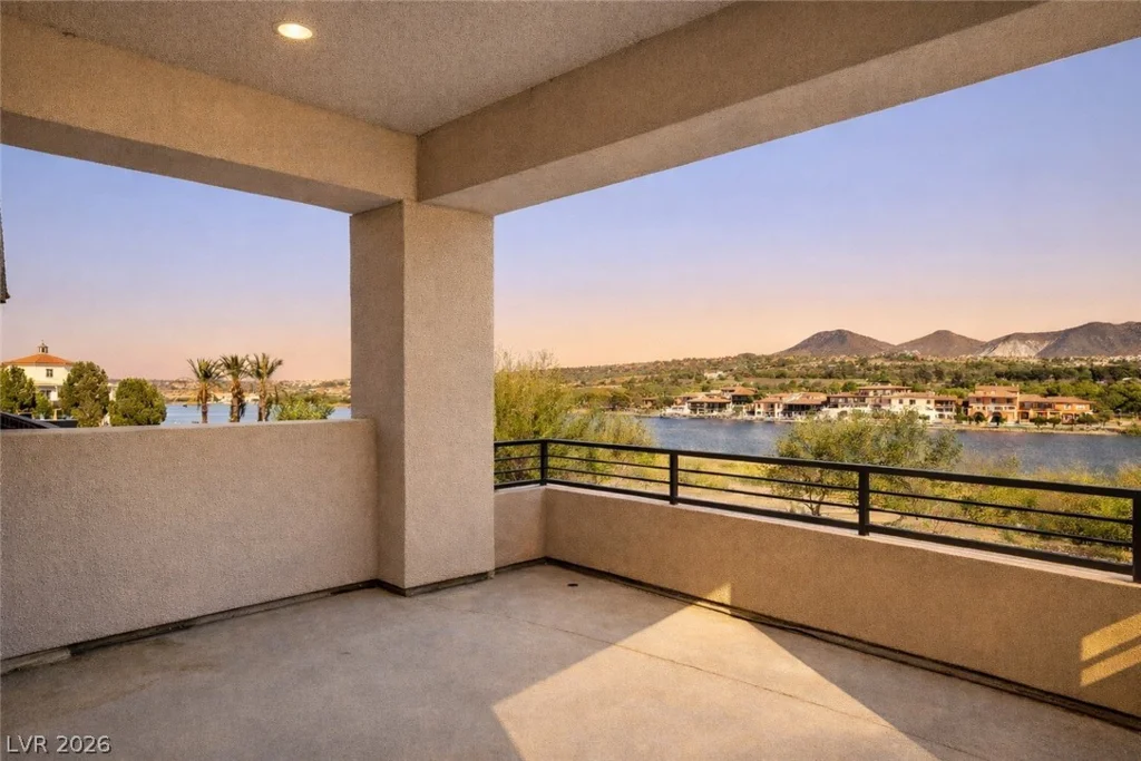 72 Bella Lago, Henderson, NV 89011