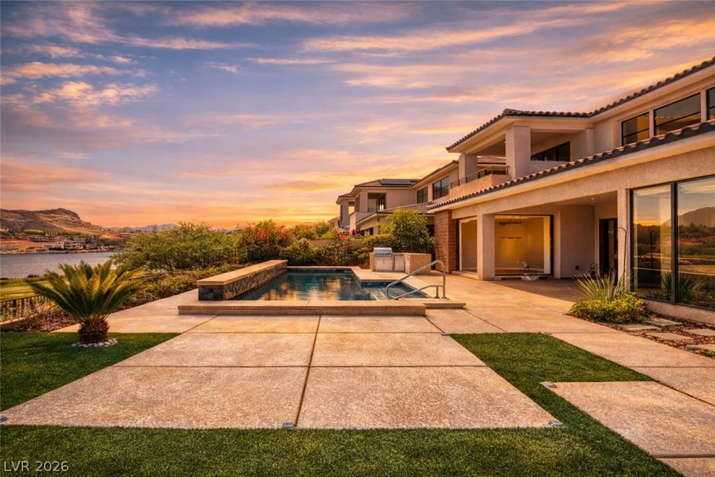 72 Bella Lago, Henderson, NV 89011