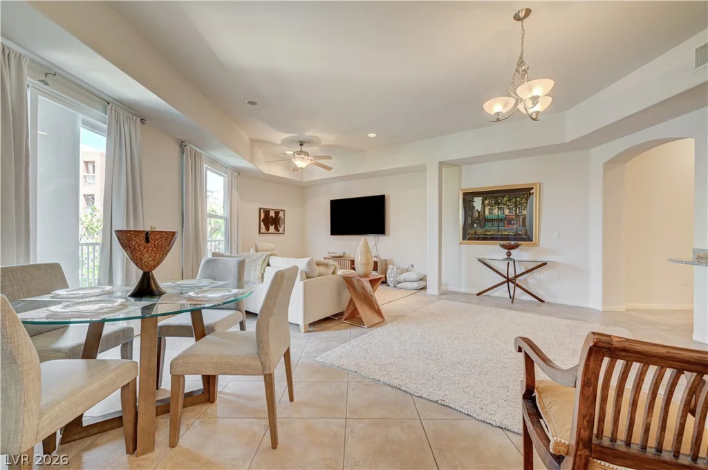 38 Serene, Las Vegas, NV 89123