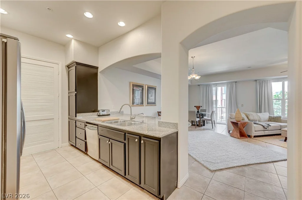 38 Serene, Las Vegas, NV 89123