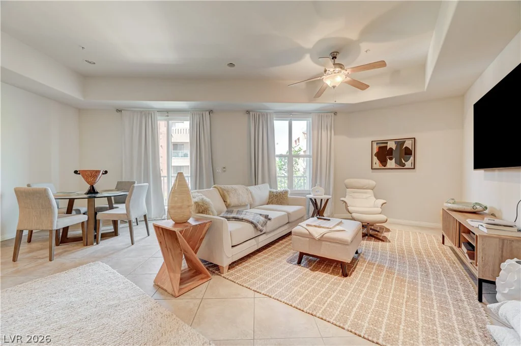 38 Serene, Las Vegas, NV 89123