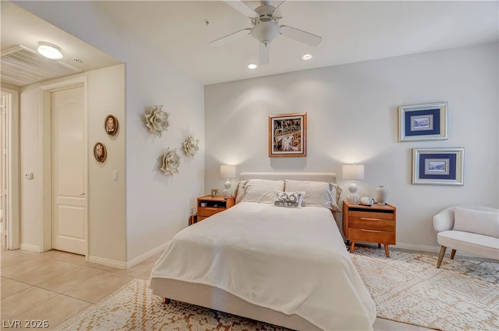 38 Serene, Las Vegas, NV 89123