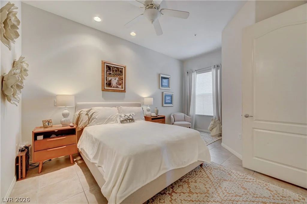 38 Serene, Las Vegas, NV 89123