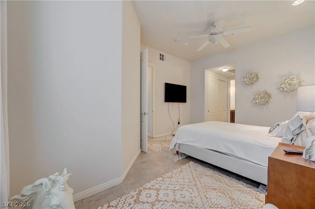 38 Serene, Las Vegas, NV 89123
