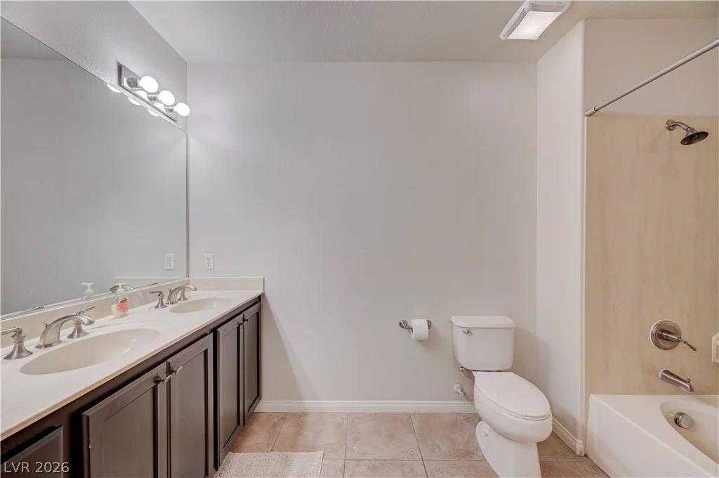 38 Serene, Las Vegas, NV 89123